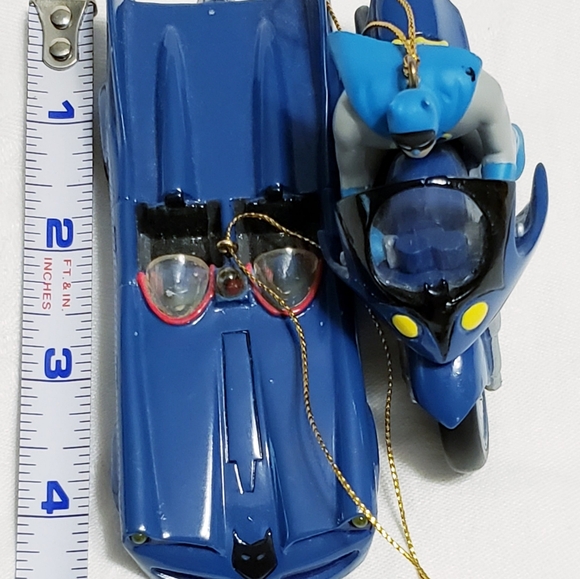 2 Batman Ornaments DCComics - Picture 3 of 5